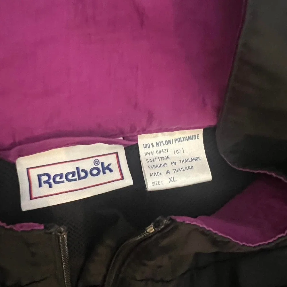 Reebok zip up jacket excellent